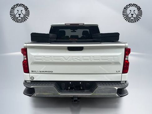 Used 2021 Chevrolet Silverado 1500 LT AWD/4WD image 7