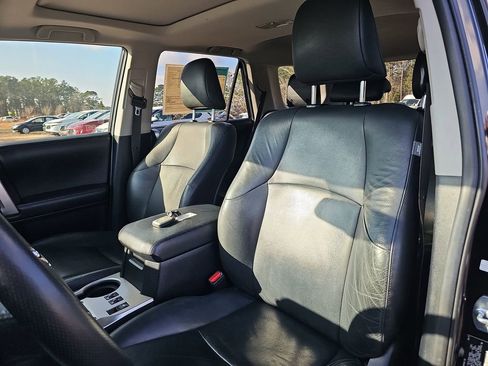 Used 2012 Toyota 4Runner Limited image 19