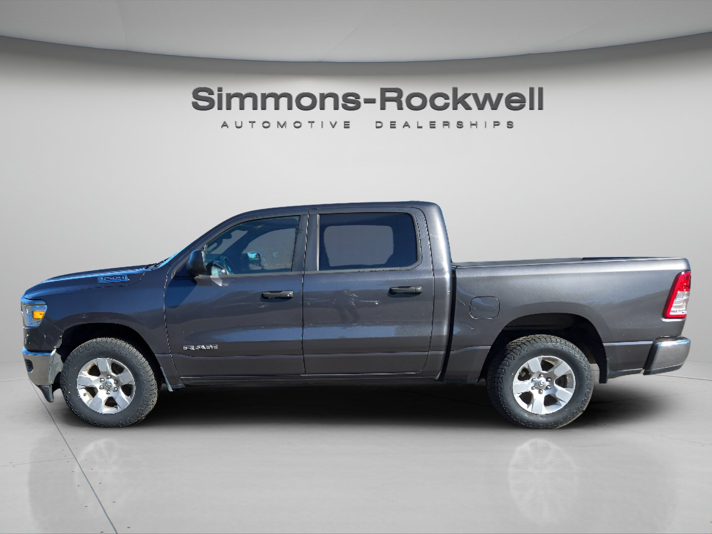 Used 2023 RAM 1500 Big Horn AWD/4WD image 2