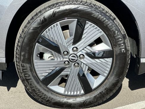 Used 2025 Nissan Murano SL AWD/4WD image 45
