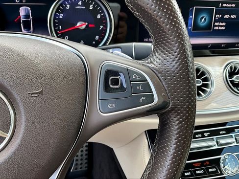Used 2018 Mercedes-Benz E 400 Cabriolet image 22