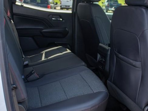 Used 2024 Chevrolet Colorado Z71 w/ Z71 Convenience Package 2 image 10