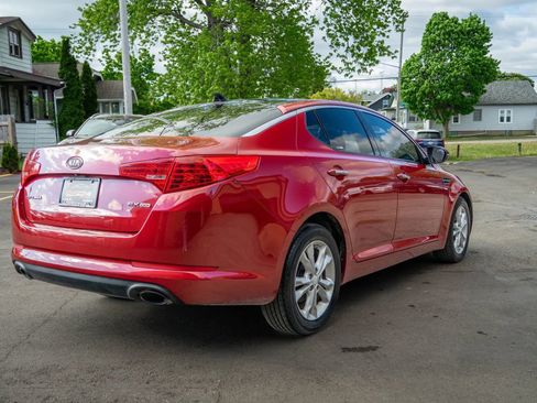 Used 2012 Kia Optima EX w/ Premium Pkg FWD image 12