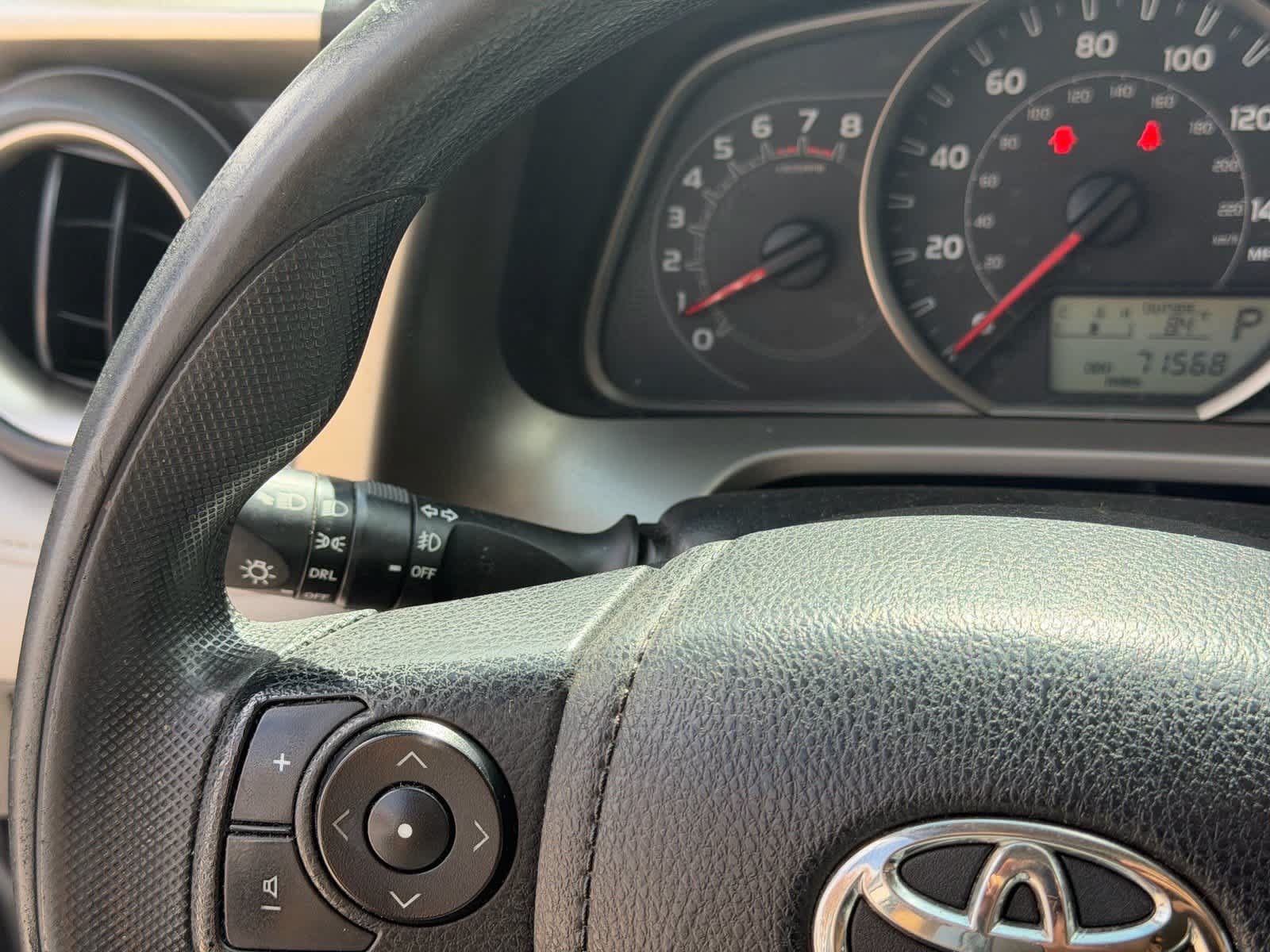 Used 2013 Toyota RAV4 XLE FWD image 24