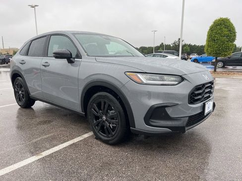 New 2026 Honda HR-V Sport image 2