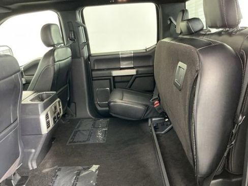 Used 2018 Ford F150 Lariat w/ Equipment Group 502A Luxury AWD/4WD image 29