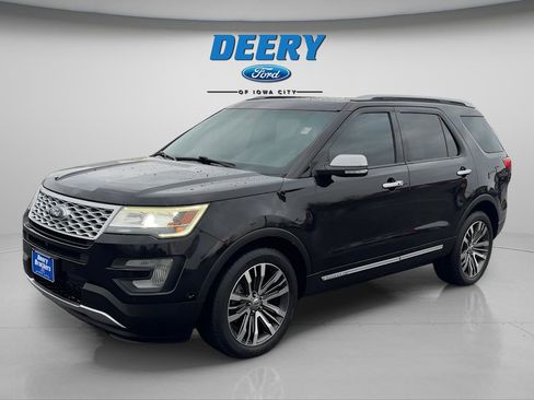 Used 2017 Ford Explorer Platinum image 1