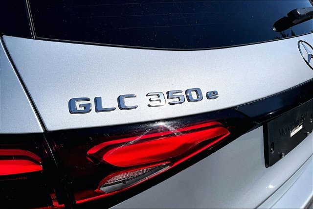 Certified 2025 Mercedes-Benz GLC 350e 4MATIC image 8