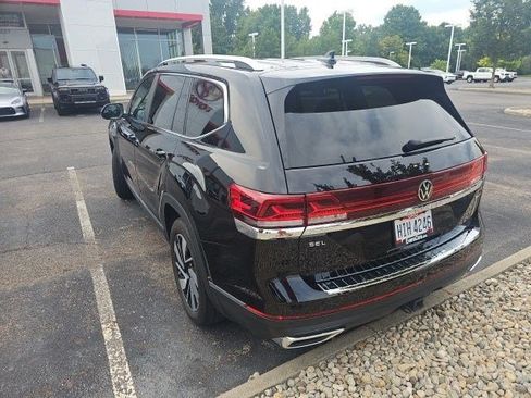 Used 2024 Volkswagen Atlas SEL AWD/4WD image 5