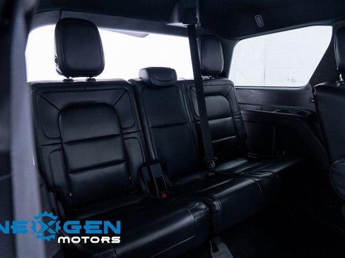 Used 2022 Lincoln Navigator Reserve image 44