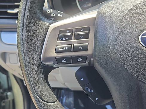 Used 2015 Subaru Forester 2.5i w/ Alloy Wheel Package AWD/4WD image 18