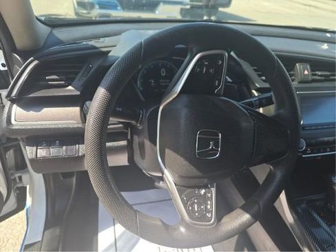 Used 2020 Honda Civic LX image 6