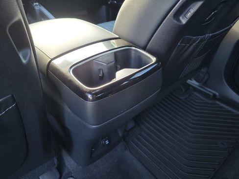Used 2025 Kia Telluride EX X-Line AWD/4WD image 12