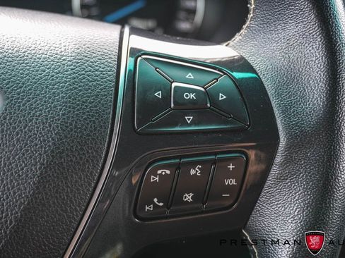 Used 2019 Ford Explorer Platinum image 37