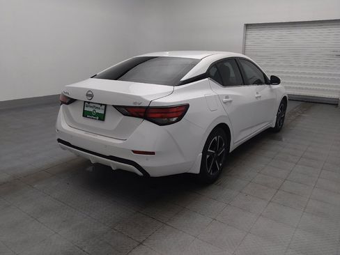 Used 2024 Nissan Sentra SV FWD image 9