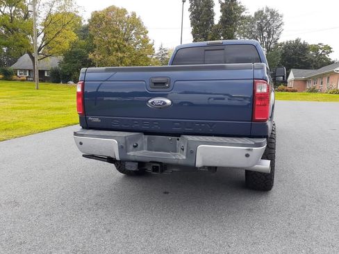 Used 2014 Ford F350 Lariat w/ Lariat Interior Package AWD/4WD image 4