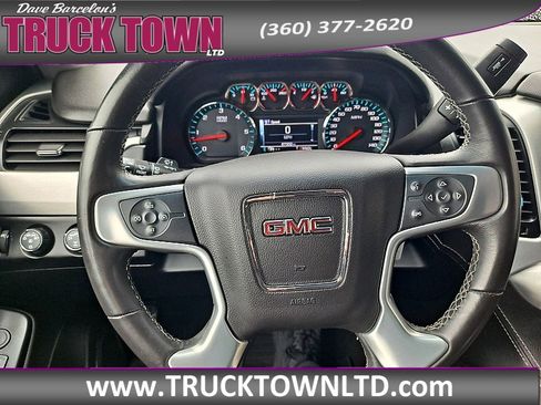 Used 2017 GMC Yukon SLE w/ SLE Value Package image 21