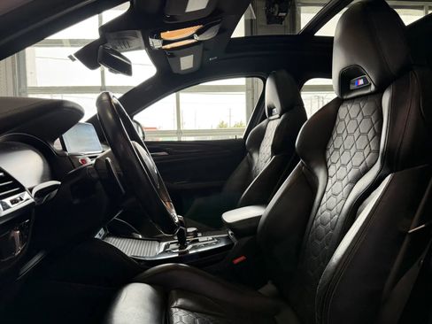 Used 2021 BMW X4 M Sport Utility 4D w/ Executive Package image 8