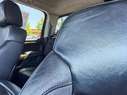Used 2015 Chevrolet Silverado 1500 LTZ RWD image 21