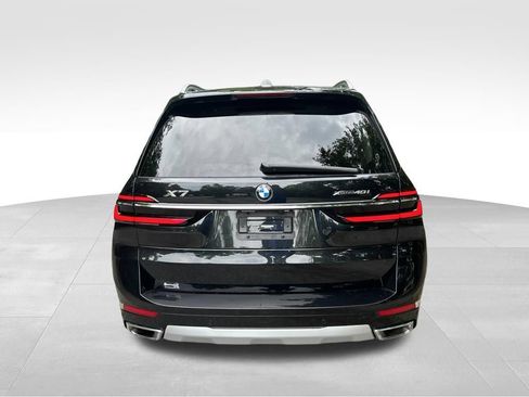 Used 2024 BMW X7 xDrive40i AWD/4WD image 4