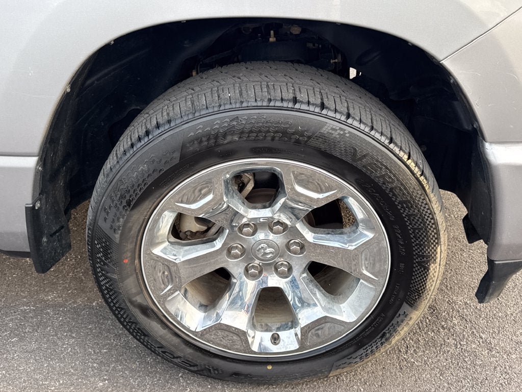 Used 2022 RAM 1500 Big Horn AWD/4WD image 11