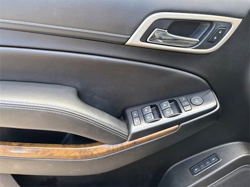 Used 2019 GMC Yukon Denali w/ Denali Ultimate Package image 11