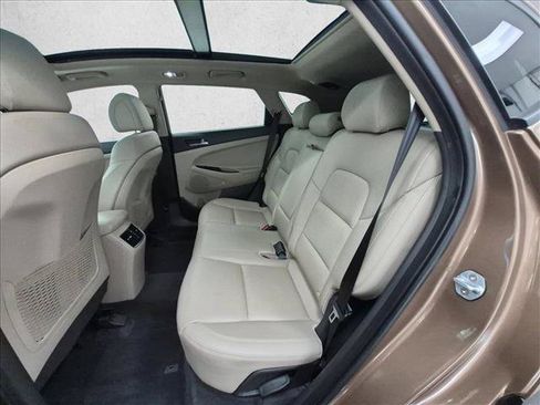 Used 2017 Hyundai Tucson Limited w/ Limited Ultimate Package 03 FWD image 22