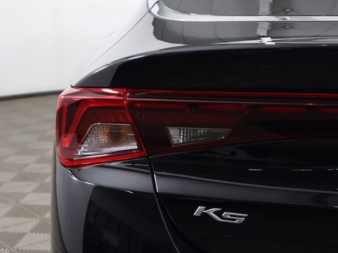 Certified 2022 Kia K5 EX w/ EX Premium Package image 18