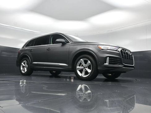 Used 2024 Audi Q7 2.0T Premium AWD/4WD image 2