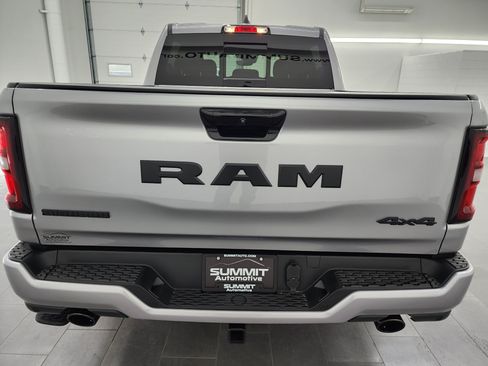Used 2025 RAM 1500 Big Horn AWD/4WD image 29