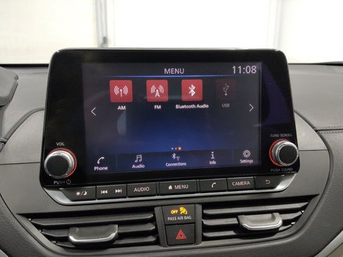 Used 2022 Nissan Altima 2.5 SV w/ SV Premium Package image 25