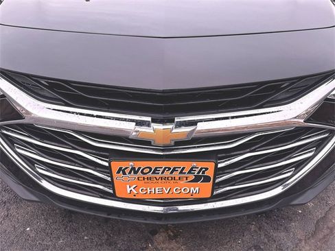 Used 2024 Chevrolet Malibu LT image 32