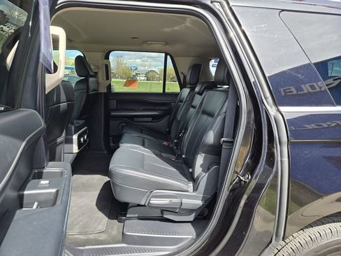 Used 2024 Ford Expedition Max XLT AWD/4WD image 15