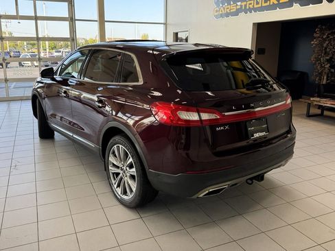 Used 2017 Lincoln MKX Reserve w/ Luxury Package image 2