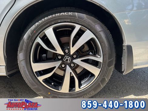 Used 2020 Honda Odyssey Elite image 19