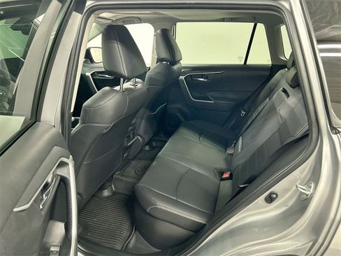 Used 2024 Toyota RAV4 XLE Premium image 20
