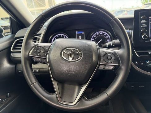 Used 2023 Toyota Camry SE w/ Convenience Package FWD image 14