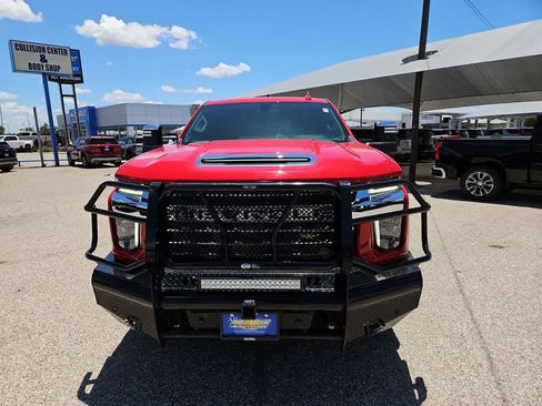 Used 2023 Chevrolet Silverado 2500 LTZ AWD/4WD image 3