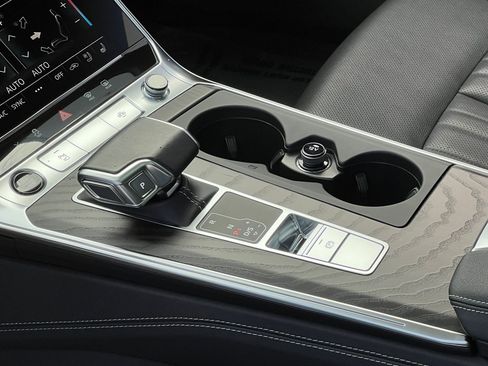 Used 2022 Audi A7 3.0T Premium Plus image 26