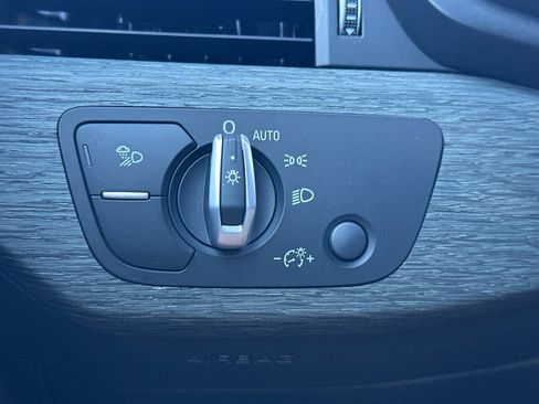 Used 2023 Audi A4 2.0T Premium Plus image 31