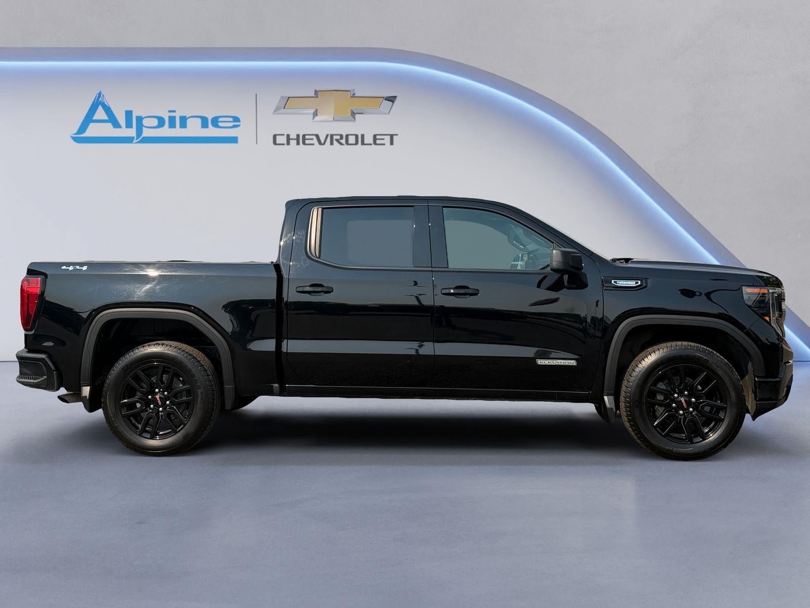 Used 2024 GMC Sierra 1500 Elevation w/ LPO, GMC Protection Package AWD/4WD image 6