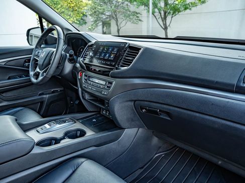 Used 2025 Honda Ridgeline RTL image 35