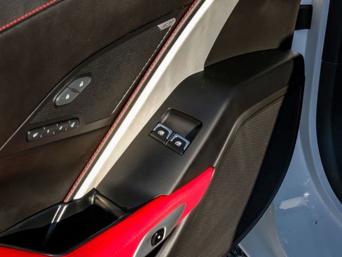 Used 2016 Chevrolet Corvette Stingray Convertible w/ 2LT Preferred Equipment Group image 46