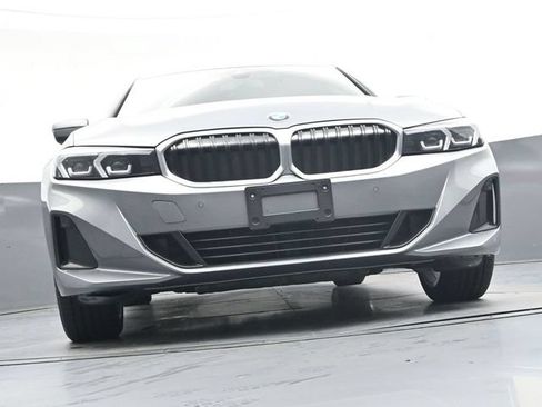 Used 2024 BMW 330i xDrive Sedan w/ Convenience Package AWD/4WD image 38
