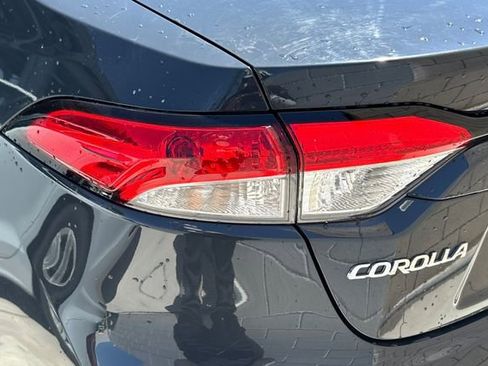 Used 2024 Toyota Corolla LE FWD image 13