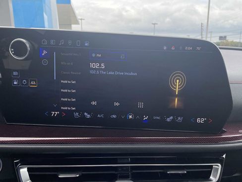 Certified 2024 Chevrolet Traverse RS image 13