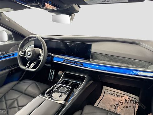 Used 2023 BMW 740i RWD image 30