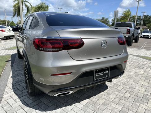 Certified 2022 Mercedes-Benz GLC 300 4MATIC Coupe image 9