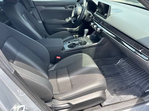 Used 2025 Honda Civic Sport image 16