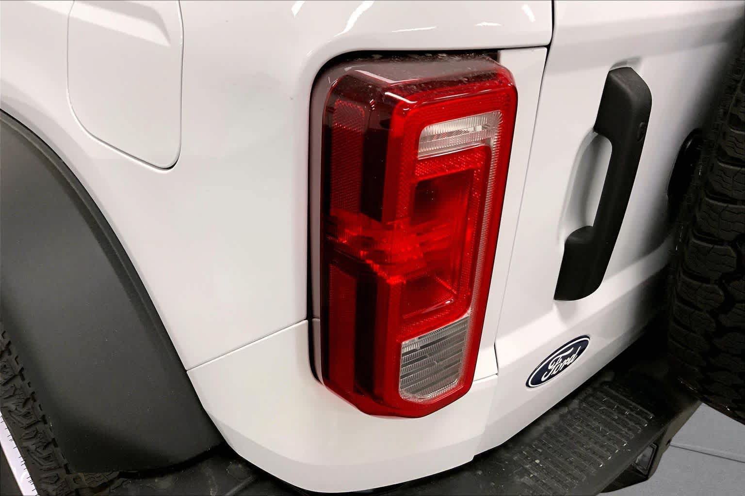 New 2026 Ford Bronco Heritage Edition AWD/4WD image 14